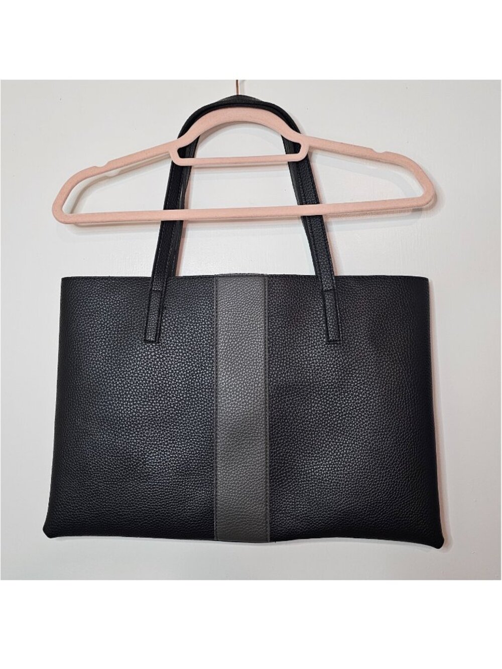 Vince Camuto Black Pebbled Leather Portfolio Tote Bag w Grey Contrast Stripe